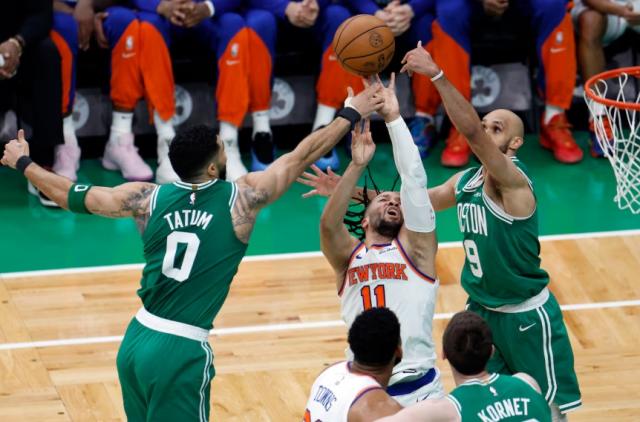 开云APP-火灾警报与败局双重奏 绿军数学篮球失灵如何破局